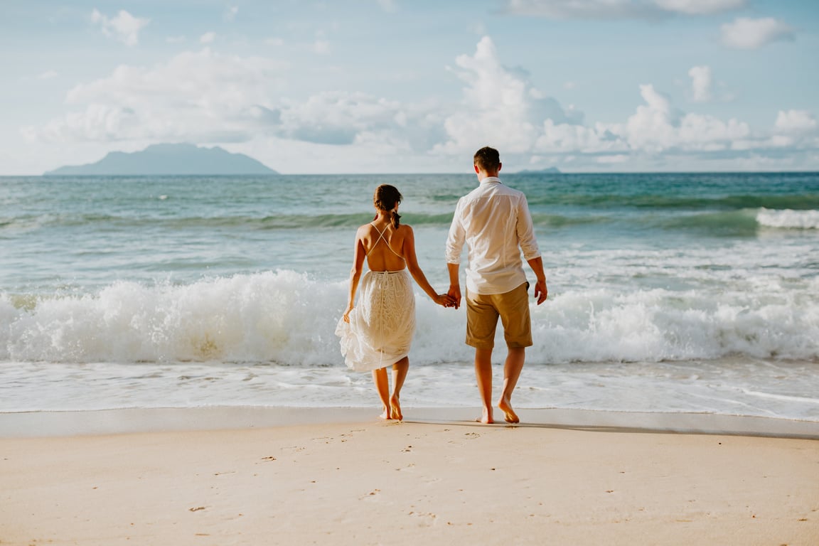 Honeymoon Wedding Couple on Beach